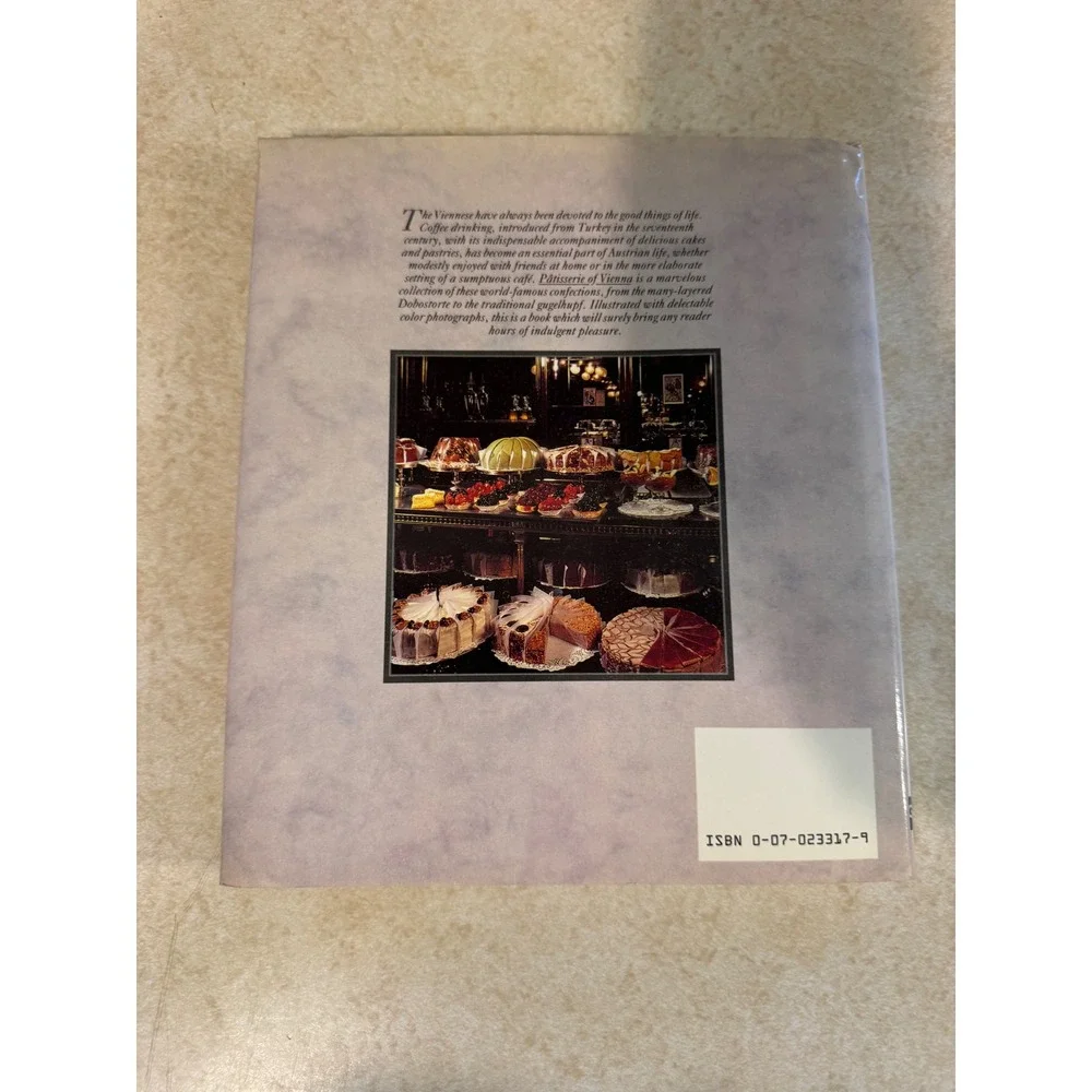 Patisserie of Vienna Josephine Bacon 1988 Hardcover Cookbook First Edition